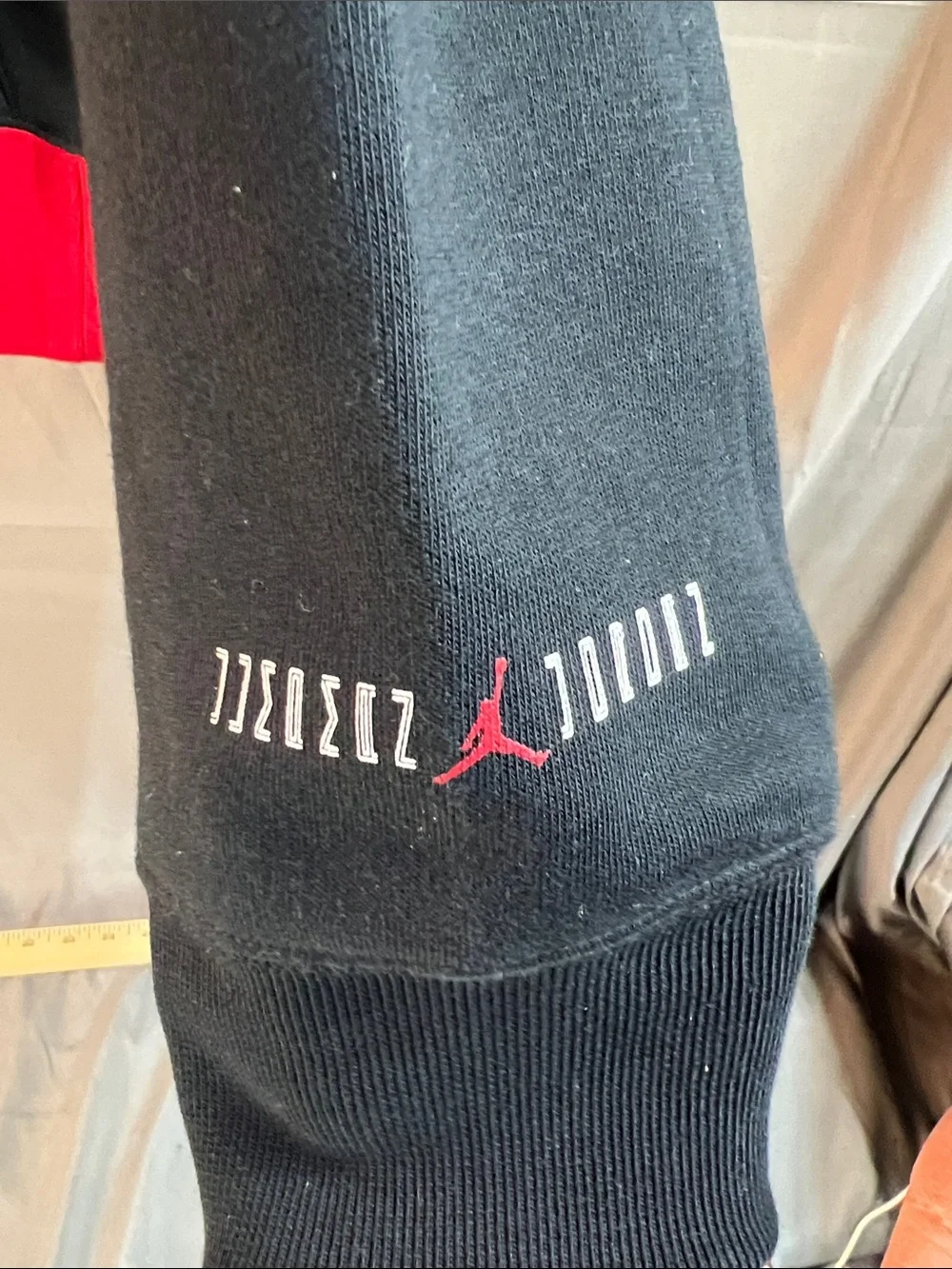 Jordan11 bread Black Hoodie with Red Trim men’s Lg
